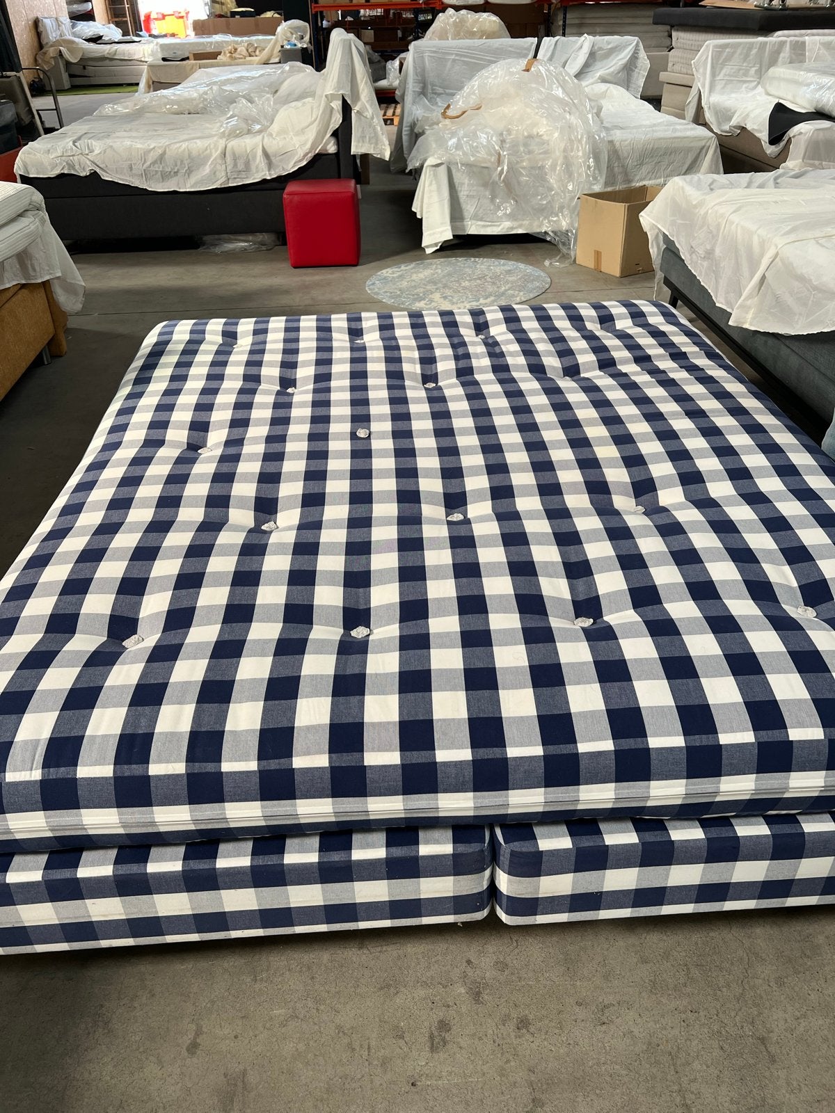 Hästens Boxspring 180x210 , nieuwe topper, koopje, Gebruikt, Blauw, 210 cm, Tweepersoons
