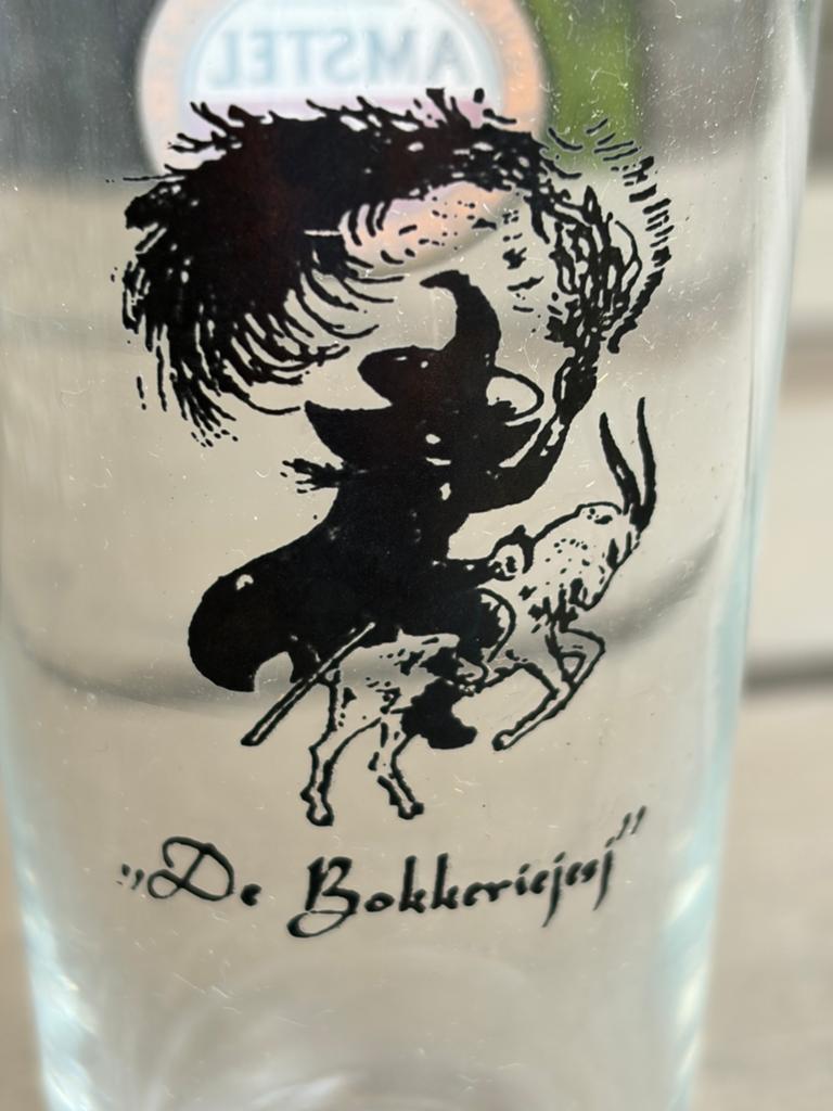 Amstel bier dubbeldruk fluitje de Bokketiejeej, Verzamelen, Glas en Borrelglaasjes, Ophalen, Zo goed als nieuw, Overige typen