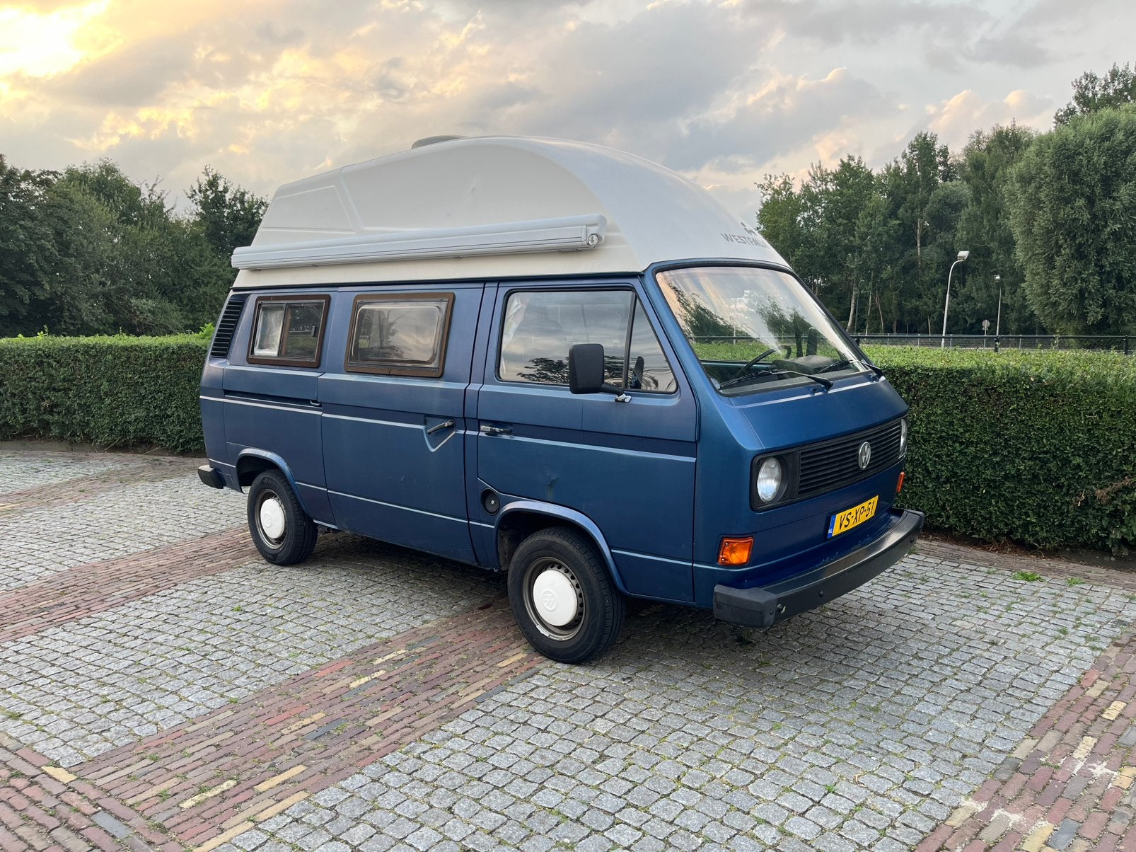 Caravans And Camping Volkswagen