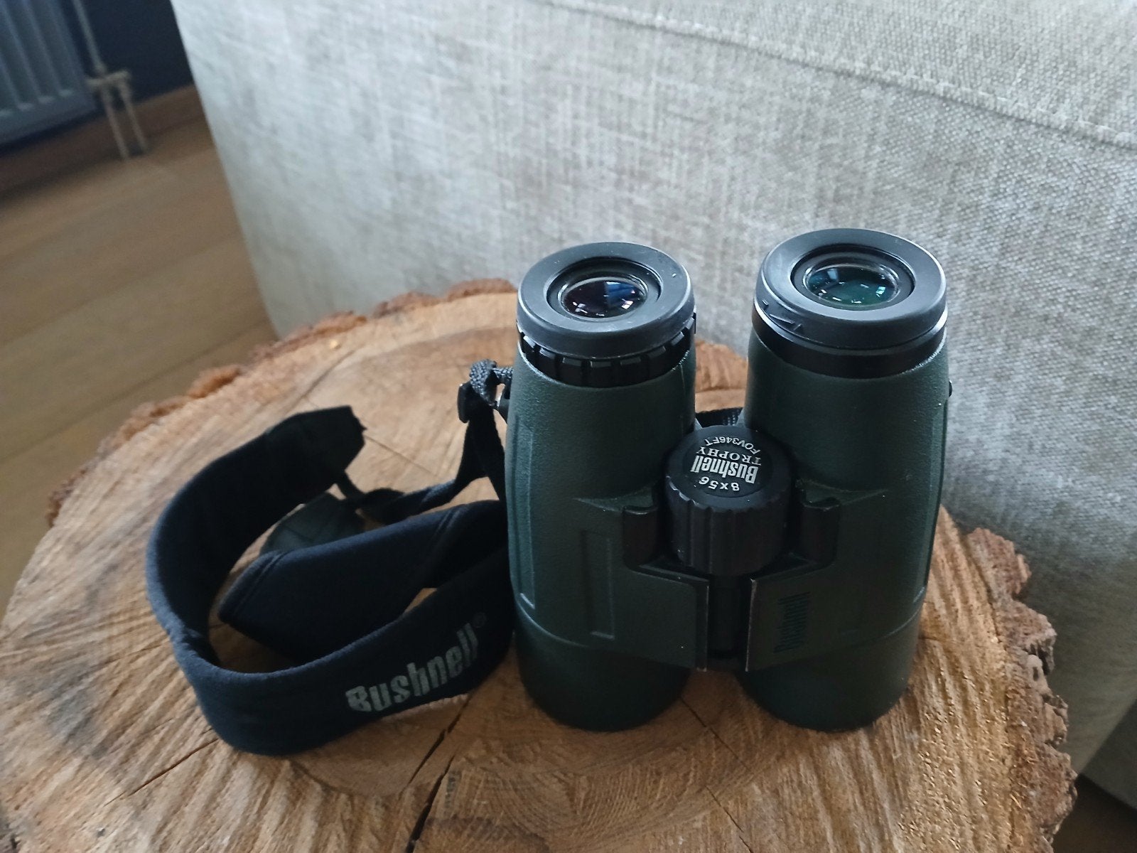 Bushnell Trophy 8x56 verrekijker, Ophalen, Zo goed als nieuw, 8 tot 12x, Dakkant (recht)