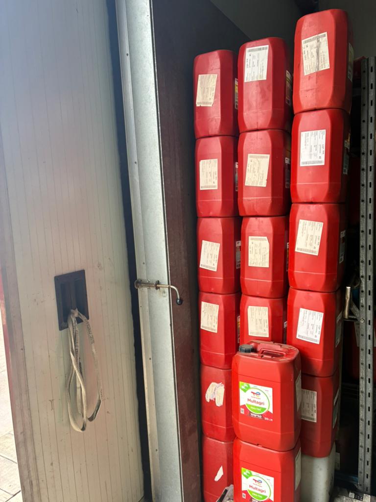 Lege Jerrycans 20L, Motoren, Ophalen, ?, ?, ?