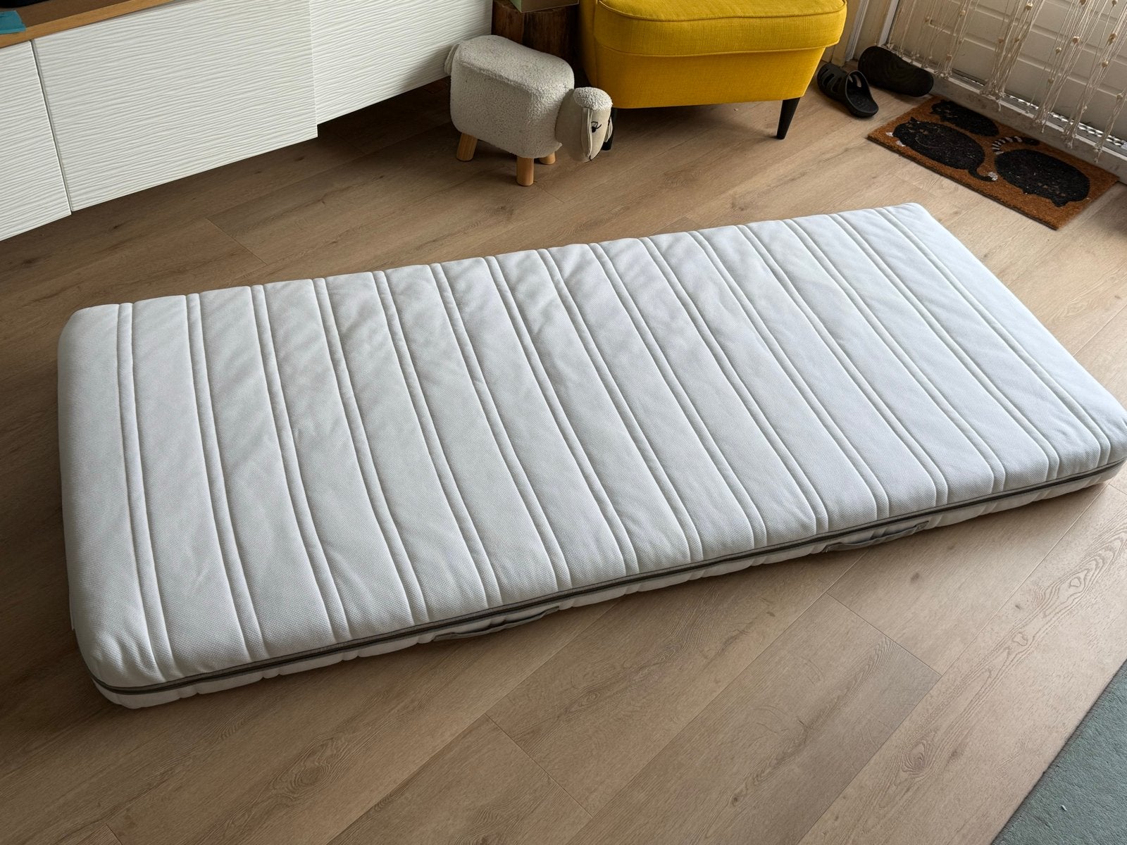IKEA MALVIK Matras - Gebruikt, Huis en Inrichting, Slaapkamer | Matrassen en Bedbodems, Ophalen, Gebruikt, 90 cm, Eenpersoons