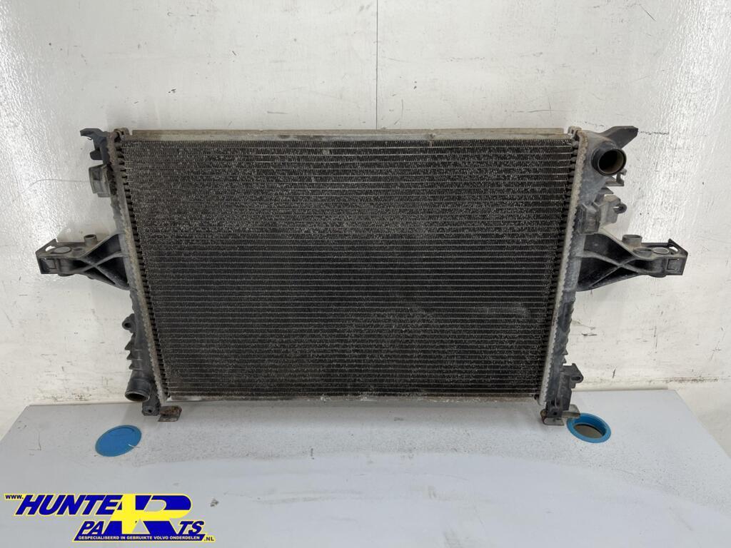 Radiateur Volvo V70/S60/XC70/S80 ('00-'05) 30714047, Auto-onderdelen, Gebruikt, Ophalen of Verzenden, Volvo, Volvo