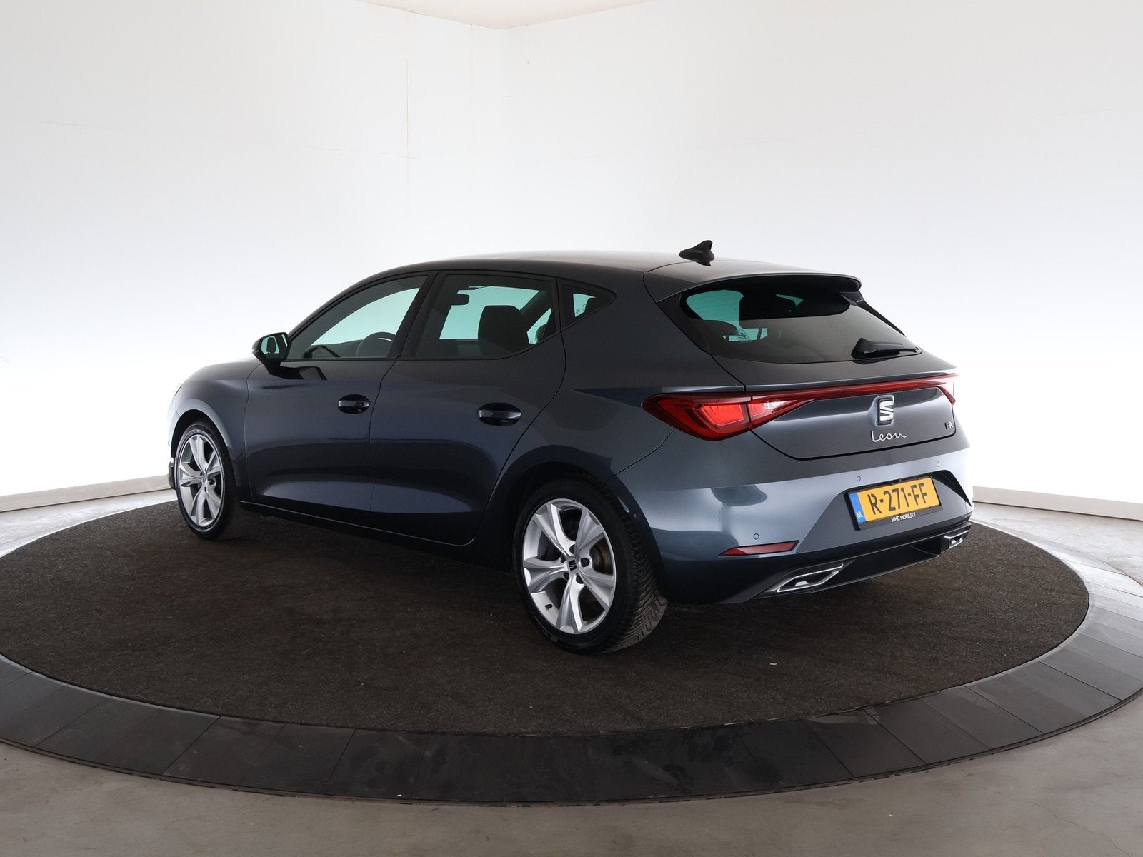 SEAT Leon Sportstourer 1.0 TSI FR Business Intense | Digital, Auto's, Stof, Gebruikt, Leon, Origineel Nederlands