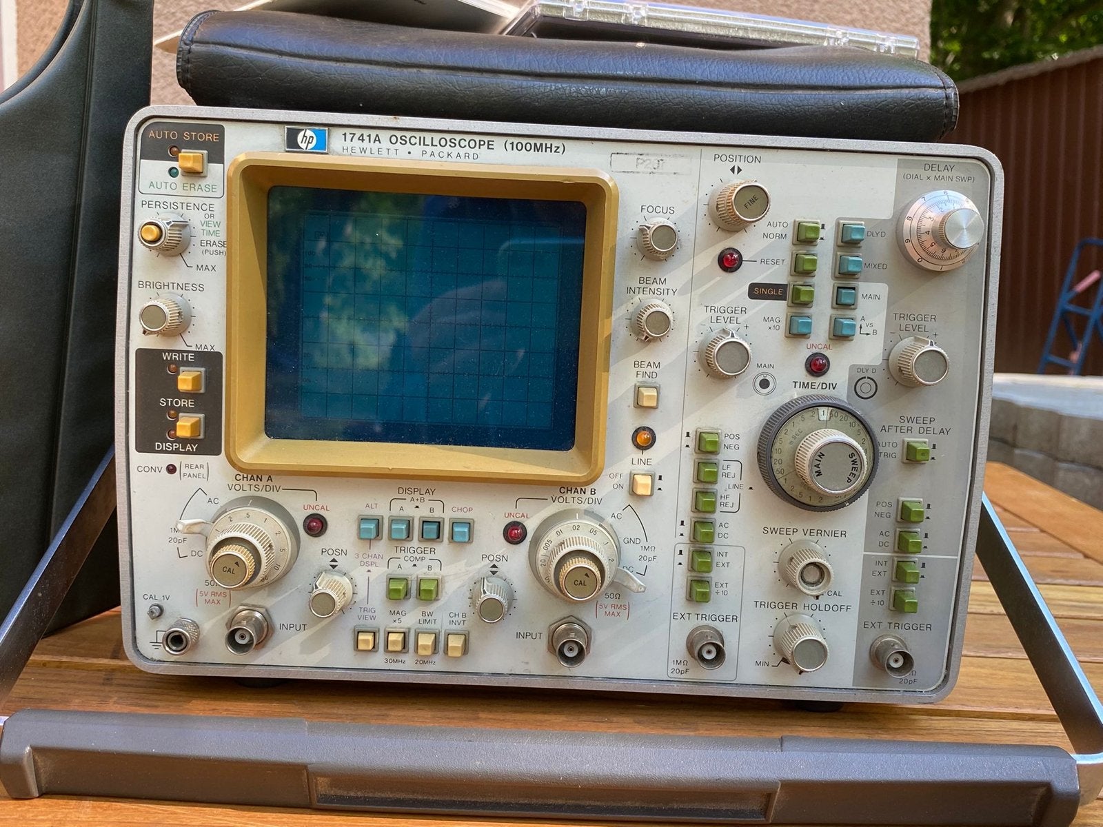 Vintage Hewlett Packard HP 1741A Analoge Oscilloscoop, Ophalen of Verzenden, Gebruikt