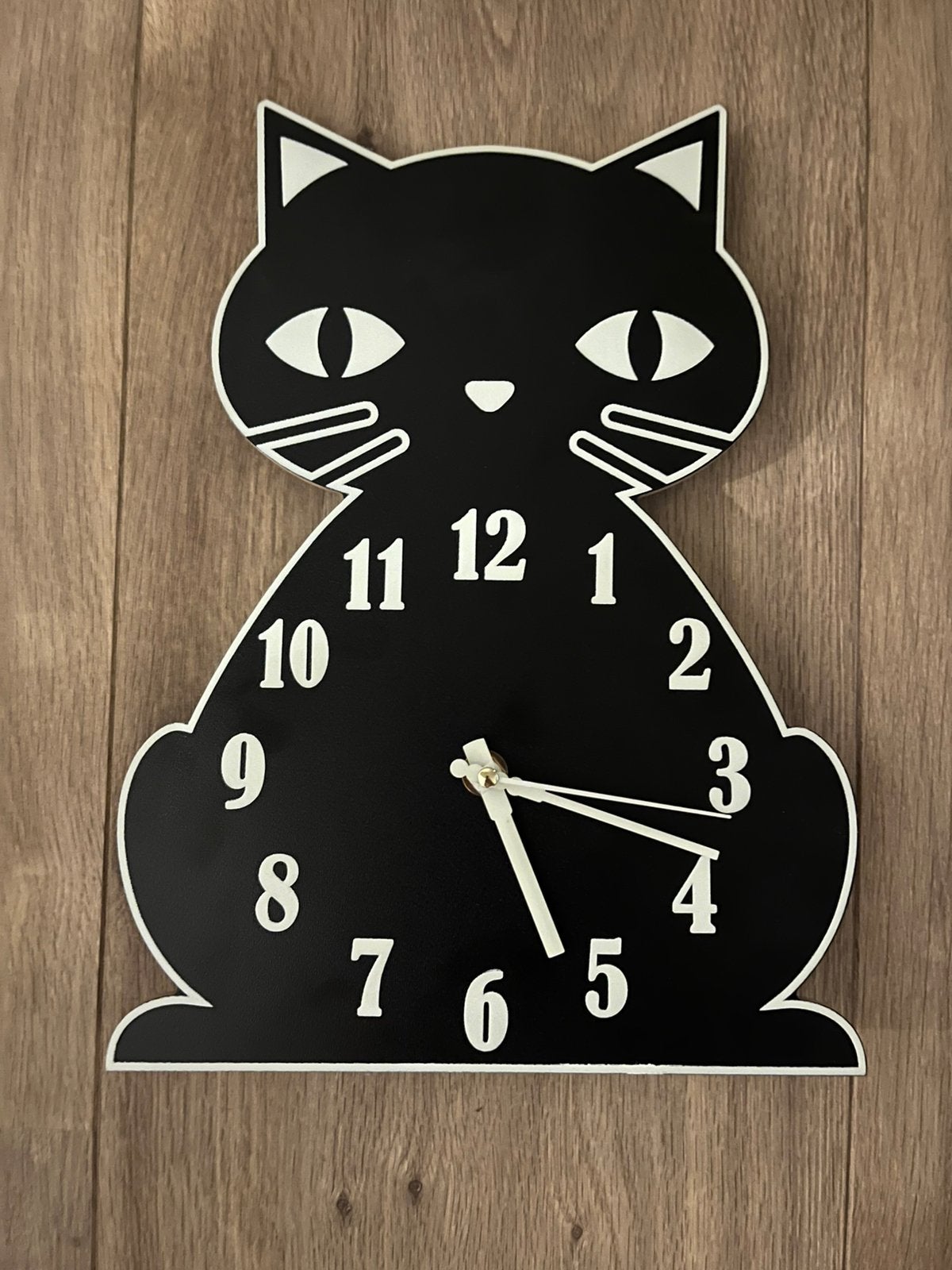 Glow in the dark kinderklok kat, Ophalen of Verzenden, Zo goed als nieuw