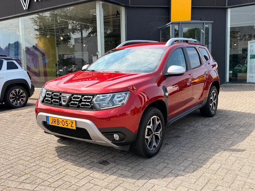 Dacia Duster TCe 90 Prestige | Camera | Navigatie | Trekhaak, Voorwielaandrijving, Stof, Gebruikt, Euro 6