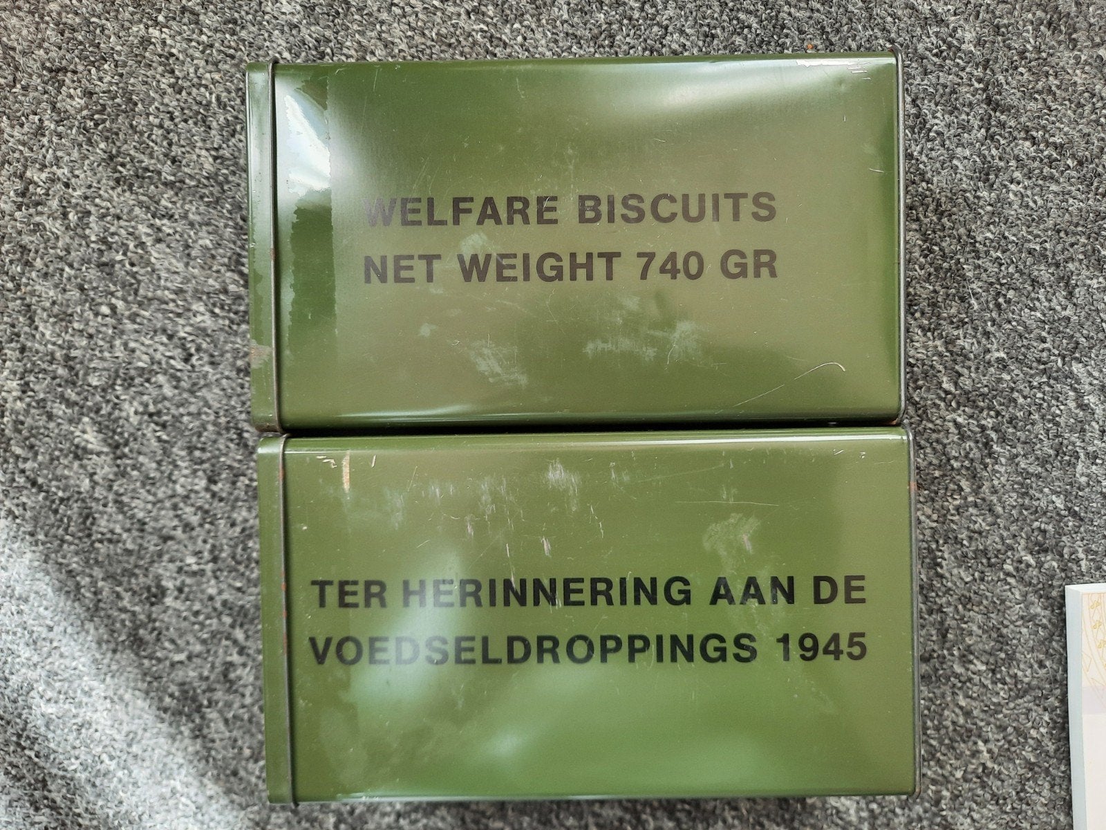 oude  blikken.  herinnering  voedseldropping 1945., Ophalen of Verzenden, Nederland