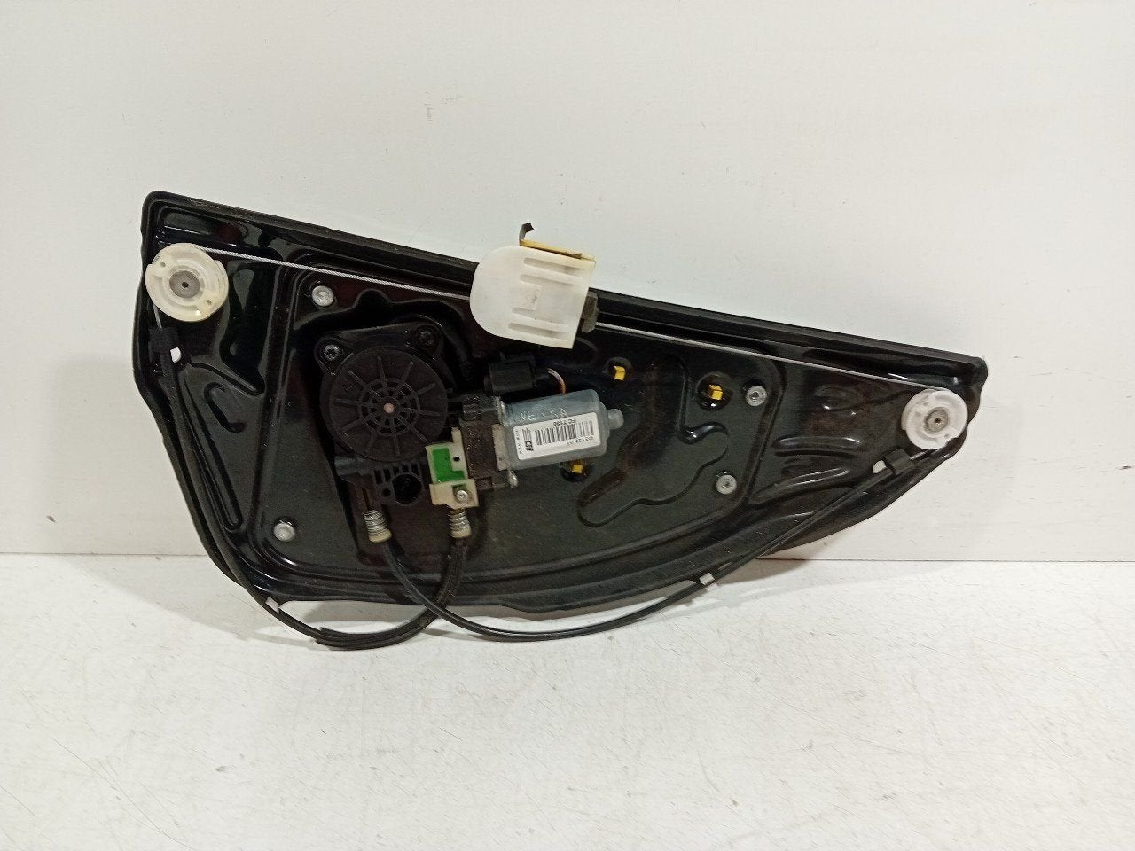 Raammechaniek elektrisch rechts achter Land Rover Freelander, Auto-onderdelen, Onderdelen@venauto.nl, Van der Ven Autorecycling B.V.