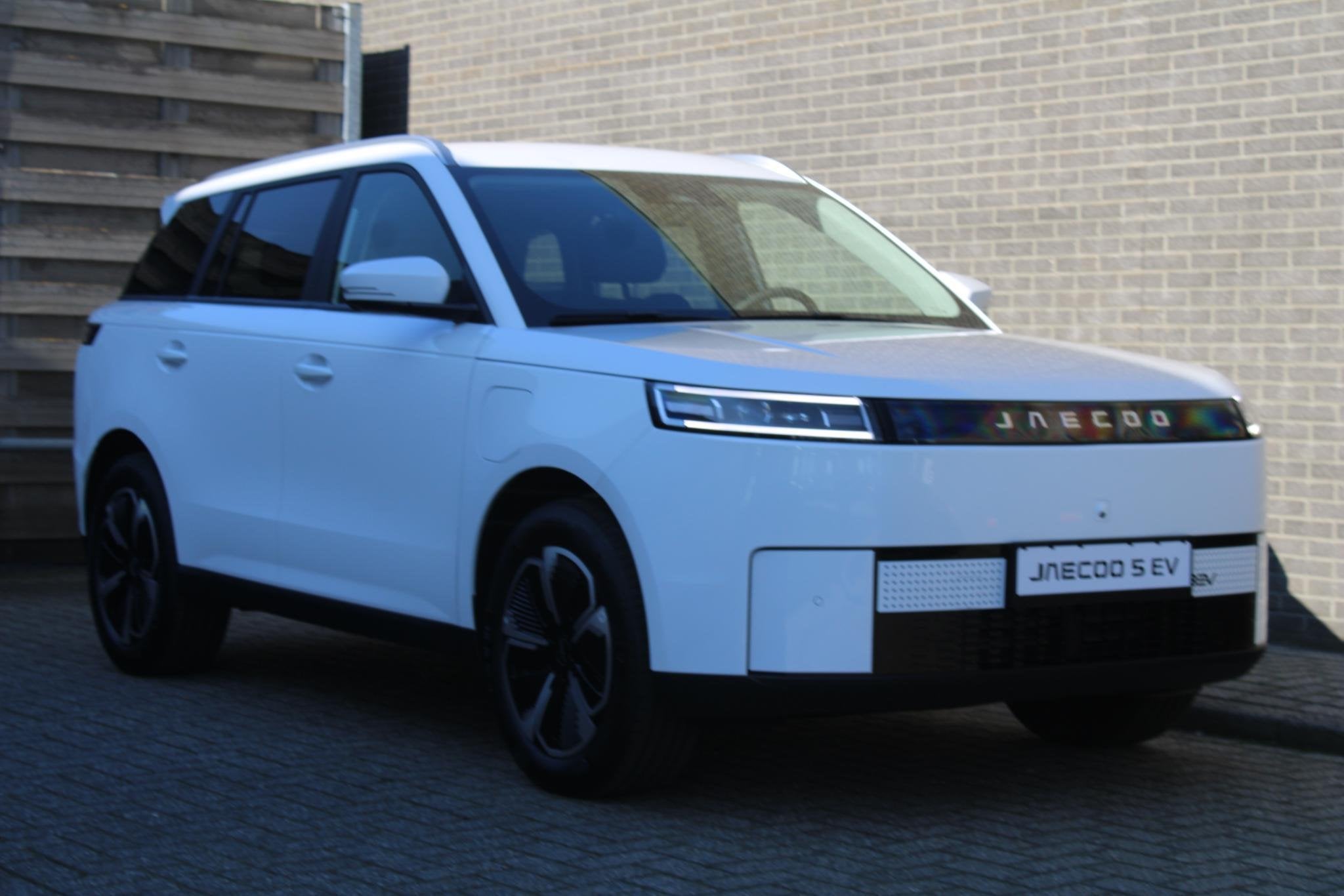 Jaecoo 5 EV Exclusive 61 kWh 400Km Automaat, Navigatie, Stoe, Auto's, 12 maanden, 402 km, 1250 kg, Wit