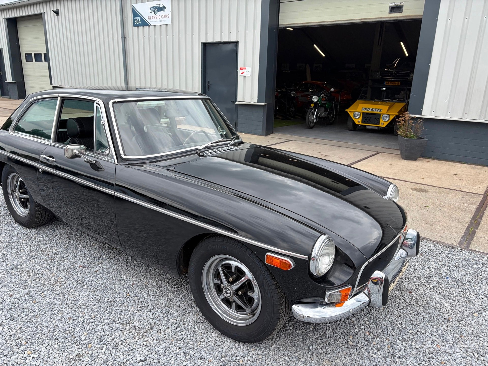 MG MGB 1.8 GT, B, Achterwielaandrijving, Gebruikt, Zwart