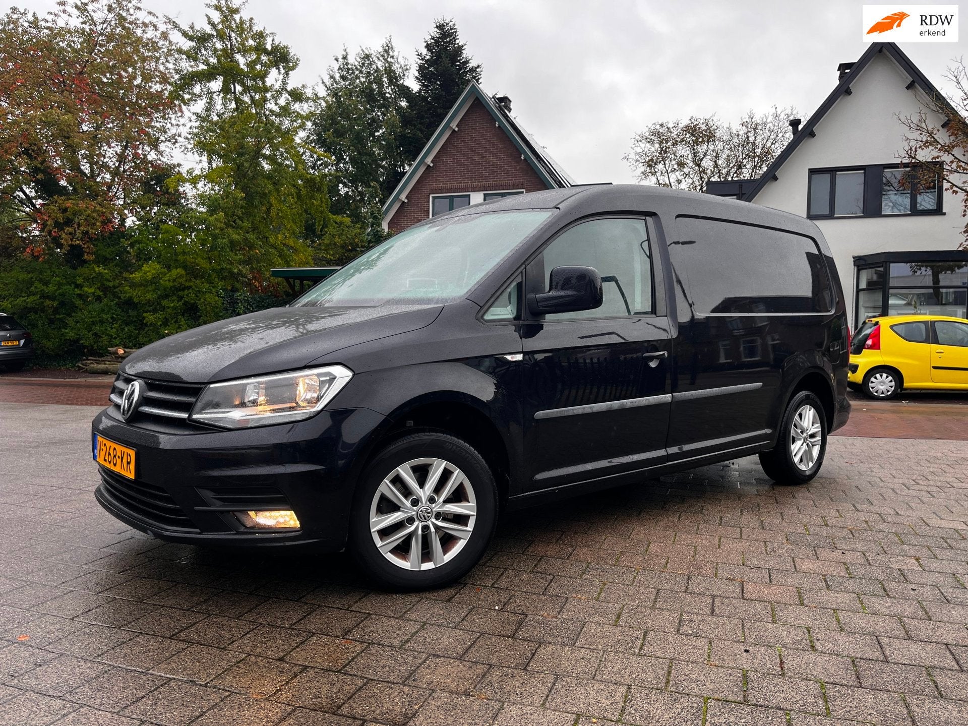 Volkswagen Caddy 2.0 TDI L2H1 Maxi Highl Ecc Nav LM NW APK R, Auto's, Stof, Gebruikt, 4 cilinders, Volkswagen