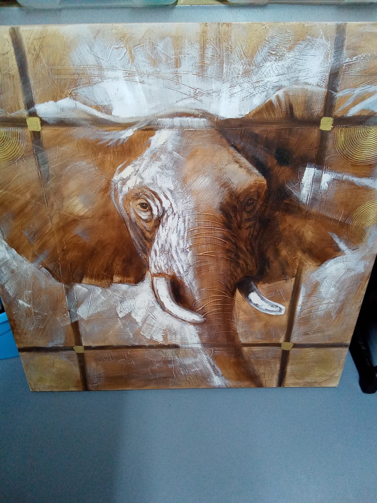 mooi schilderij van een olifant, Ophalen