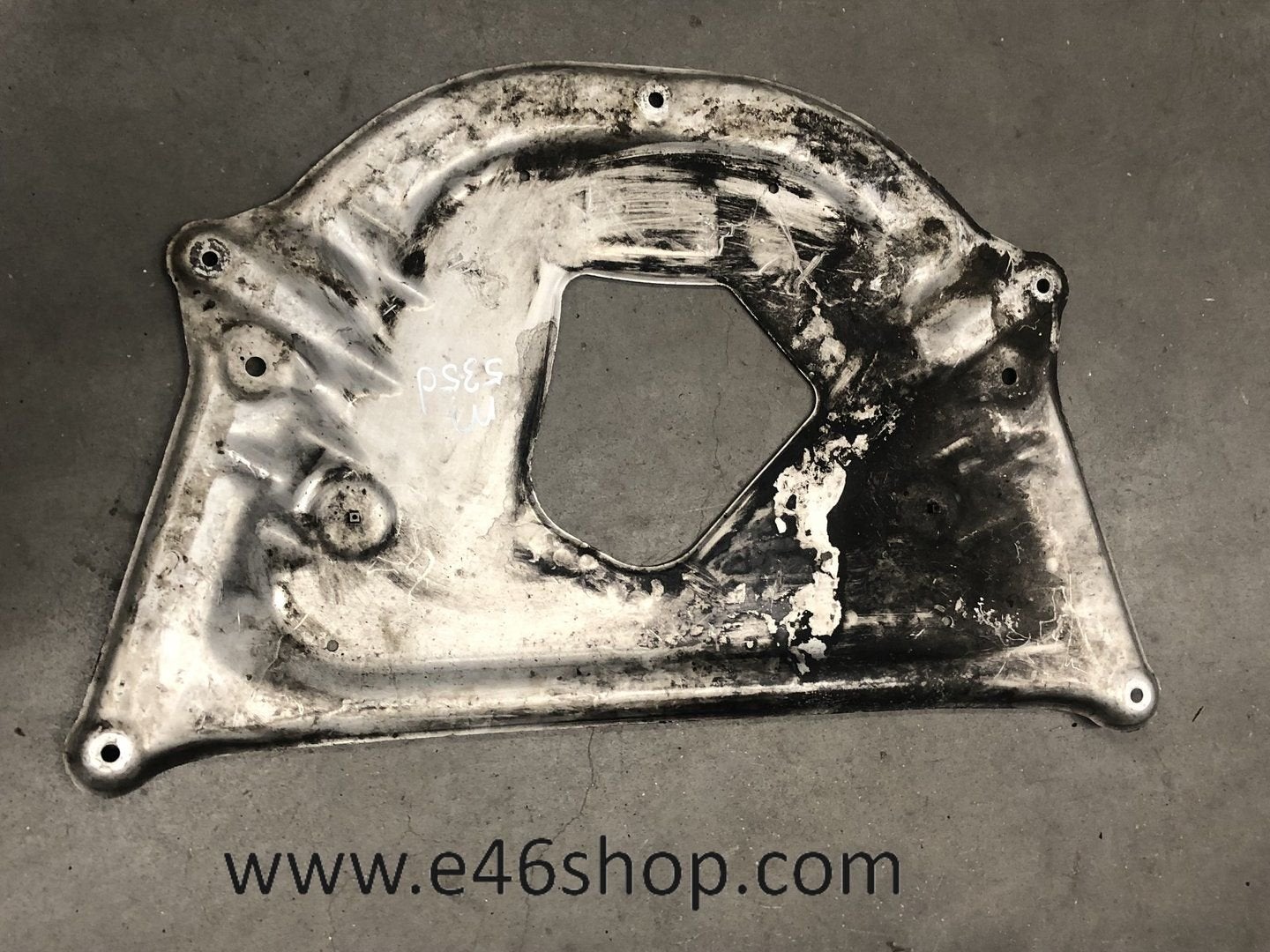 BODEMPLAAT BMW E60 E61, Gebruikt, -, -, Ophalen of Verzenden