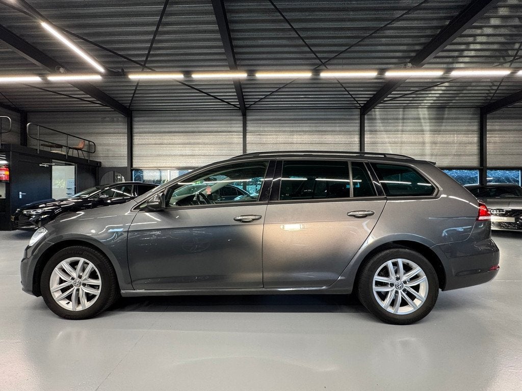 Volkswagen Golf Variant 1.6 TDI DSG Comfortline, Auto's, Gebruikt, 4 cilinders, 116 pk, 140 €/maand