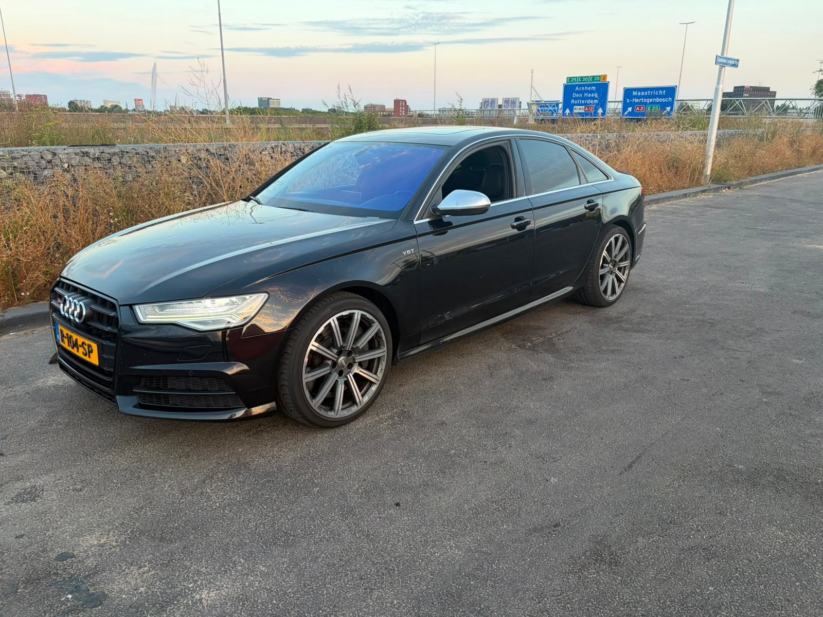 Audi 2013 S6 V8 Zwart Schuifdak Matrix Softclose luchtvering, 3990 cc, 10 km/l, Sedan, Geïmporteerd