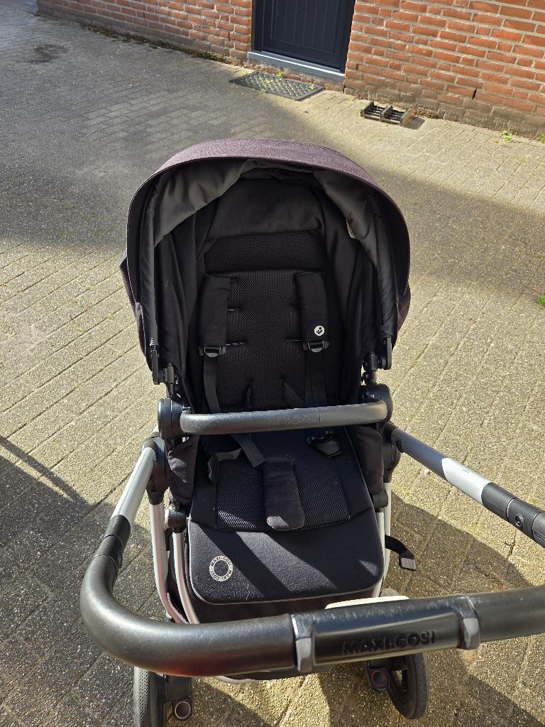 Maxi cosi / 3 in 1 / iso fix, Ophalen, Gebruikt, Maxi-Cosi, Verstelbare rugleuning
