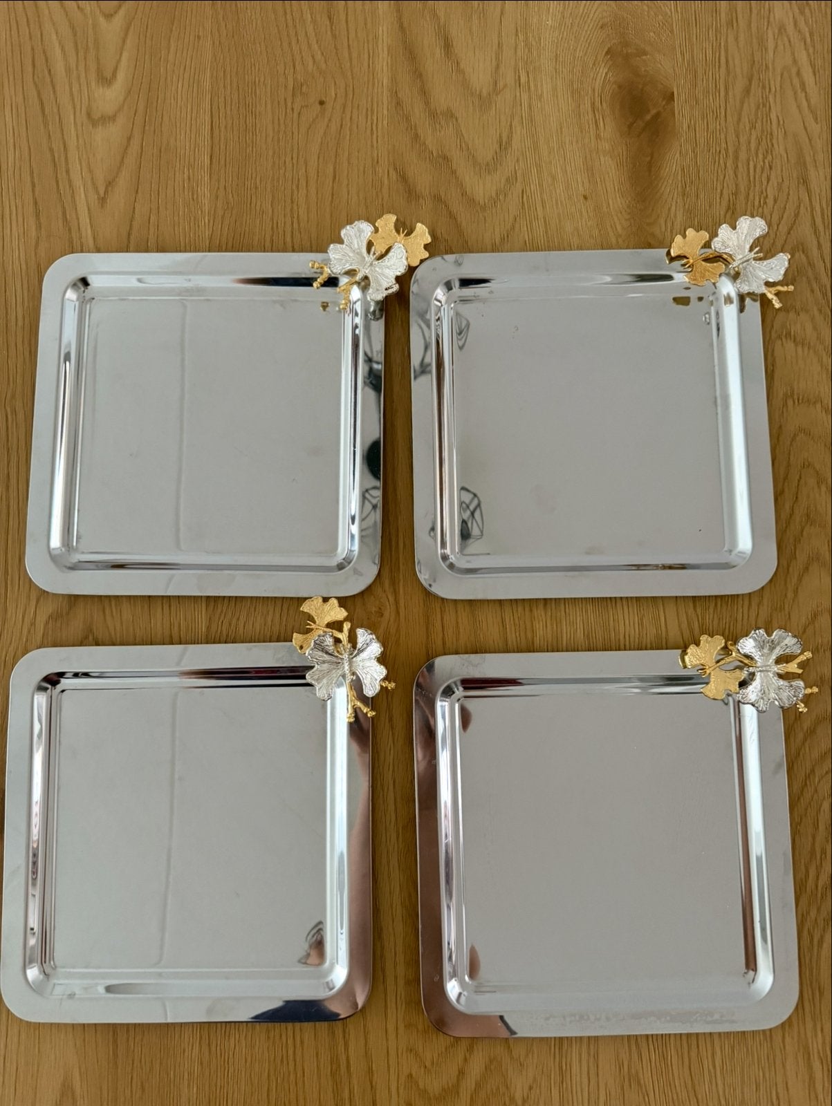 Set van 4 zilverkleurige serveerbakjes met gouden bladeren, Ophalen of Verzenden, Zo goed als nieuw, Zilver, Metaal