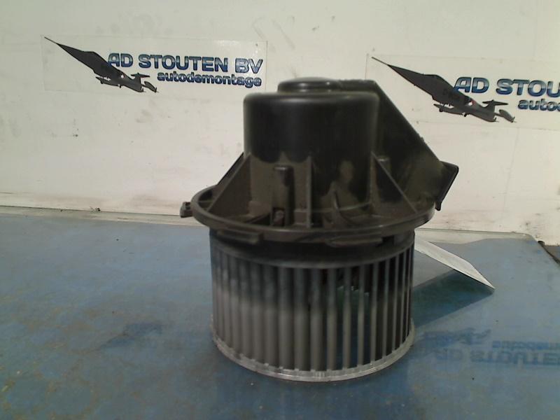Kachel Ventilatormotor ] Volkswagen Crafter 2014 E7169, Gebruikt, Volkswagen, Volkswagen AG, Kundenbetreuung@volkswagen.de