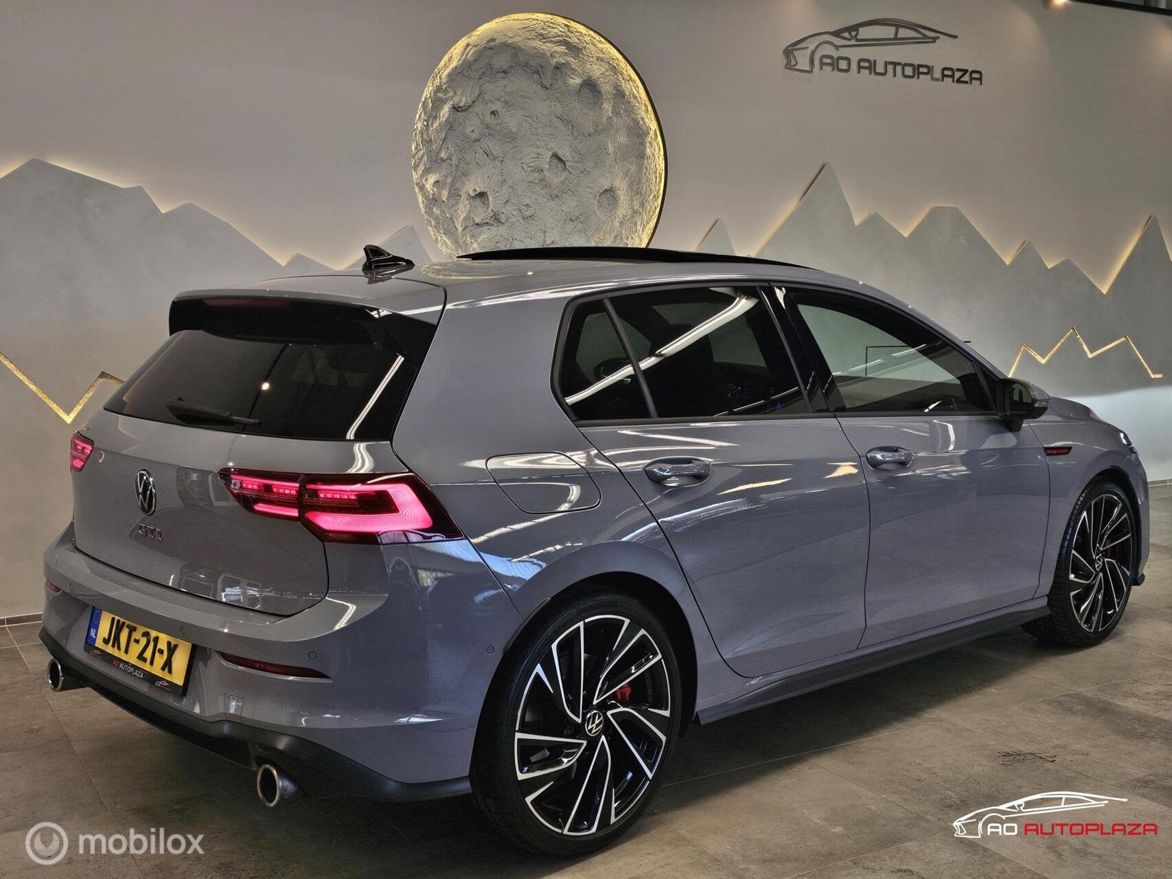 Volkswagen Golf 2.0 TSI GTI Panorama/Leder/HUD/Harman Kardon, 730 kg, 1363 kg, 4 cilinders, 1984 cc