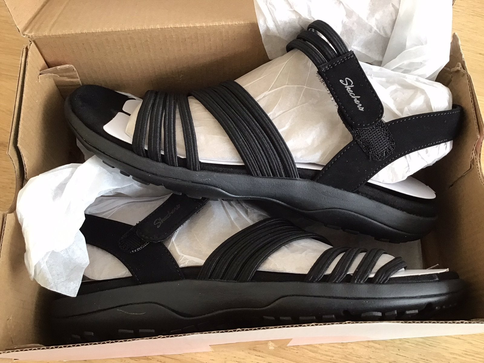 NIEUW orginele Skechers (Stretch) Maat 37, Ophalen, Zwart, Nieuw, Sandalen of Muiltjes