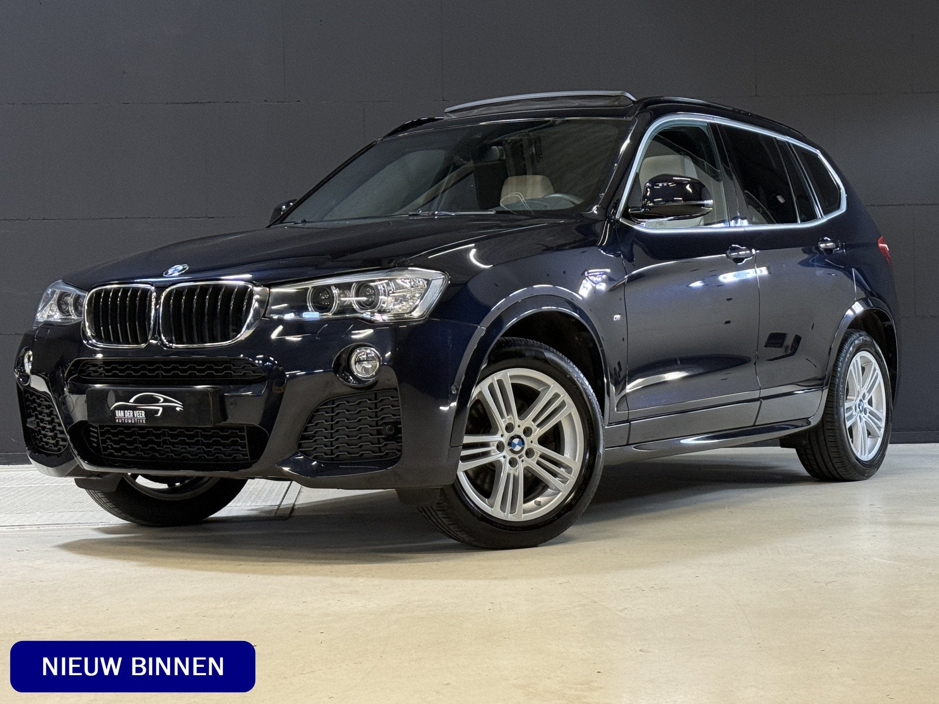 BMW X3 xDrive20i Centennial High Executive | M-Sport | Panor, Automaat, Automatische klimaatregeling, Gebruikt, 4 cilinders