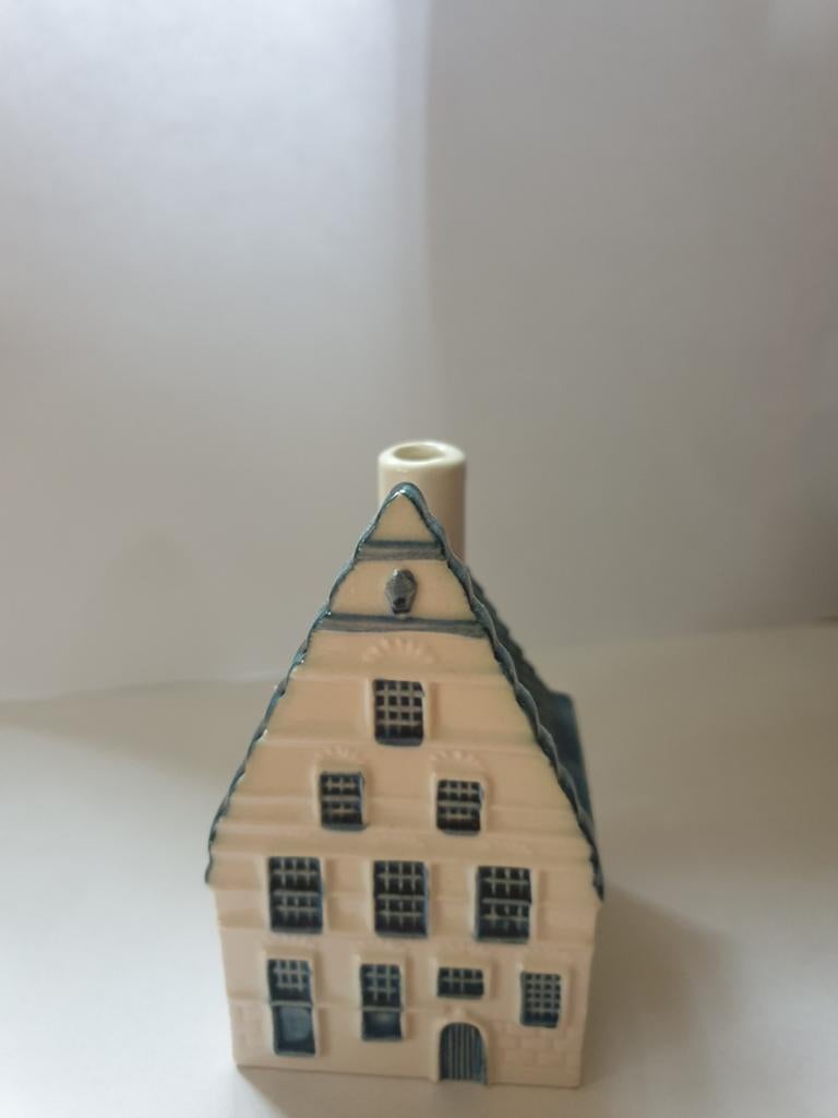 KLM HUISJE NO. 35 GEVULD, Ophalen of Verzenden, Zo goed als nieuw, 21 t/m 40, Gevuld