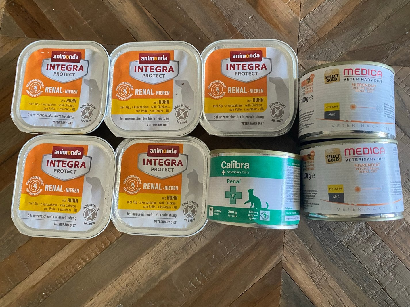 Verschillende blikjes kattenvoer - nierdieet, Dieren en Toebehoren, Ophalen of Verzenden, Kat