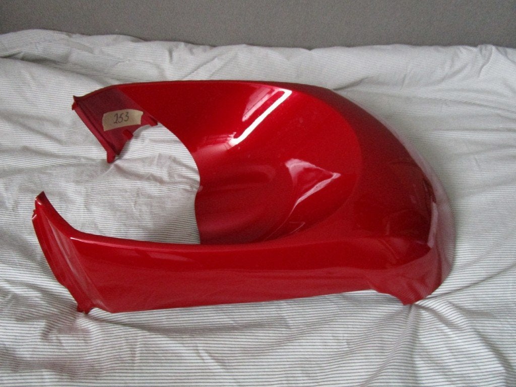 Nr.253: Onderplaat / Voorspoiler voor Peugeot Kisbee 50, Ophalen of Verzenden, Zo goed als nieuw, Kap, Peugeot