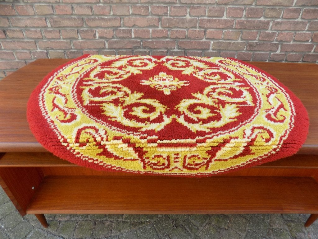 vloerkleed rond dikke pool vintage rood met geel, Ophalen, Gebruikt