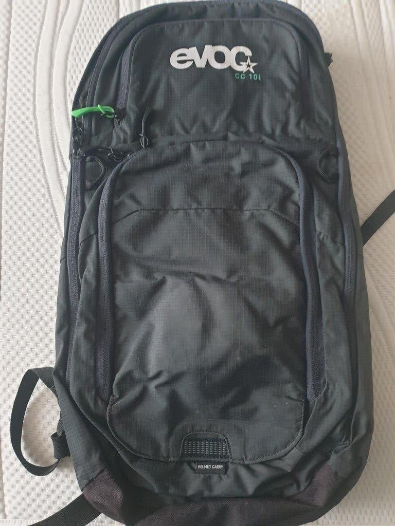 EVOC CC 10 Liter – Rugzak met Drinksysteem 2 Liter / Zwart, Overige merken, 40 cm of meer, Gebruikt, Minder dan 30 cm