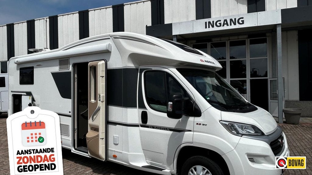 Adria Matrix Plus 670 DC TV & Schotel, Bankairco, Ringverwarming, 7 tot 8 meter, Bedrijf, Adria