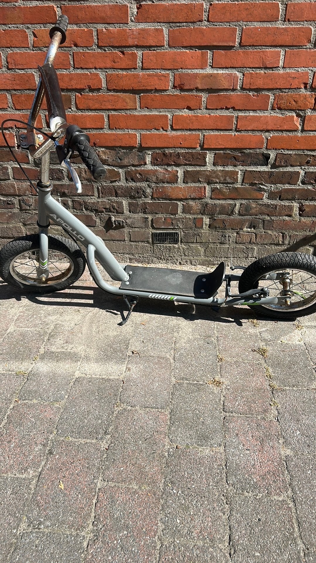 Apollo retro step, Fietsen en Brommers, Steps, Ophalen, Zo goed als nieuw, Gewone step