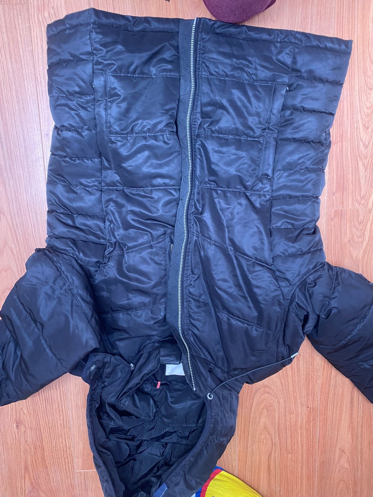Zwarte gewatteerde jas met capuchon - Maat XL, Ophalen of Verzenden, Gedragen, Maat 46/48 (XL) of groter, Zwart