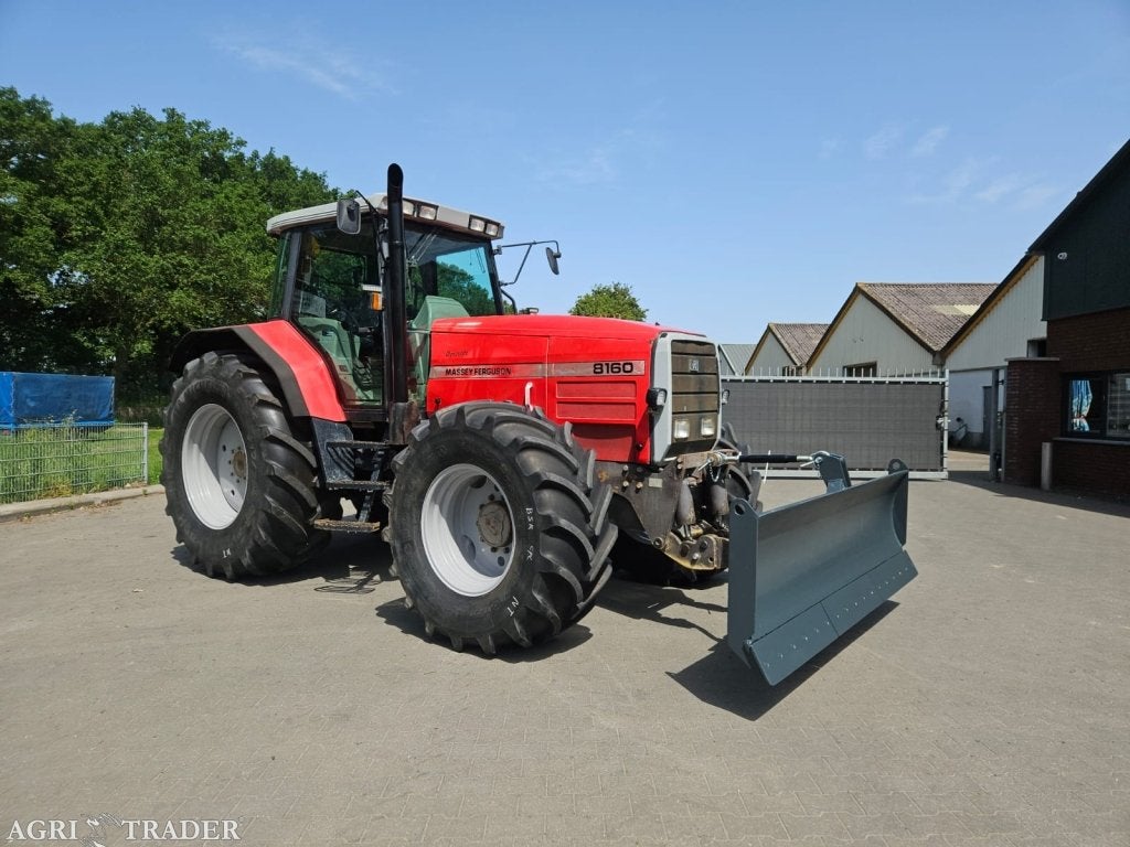 Massey Ferguson 8160, Gebruikt, -, Meer dan 10000, Niet opgegeven