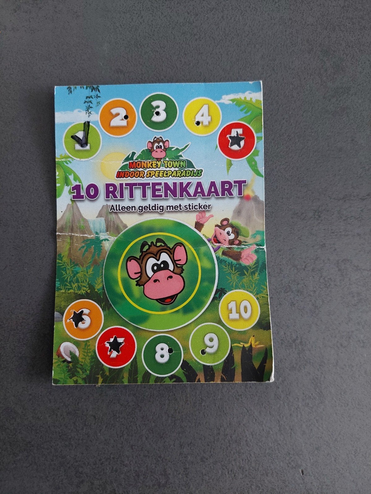 1 entree voor monkey town, Drie personen of meer, Ticket of Toegangskaart