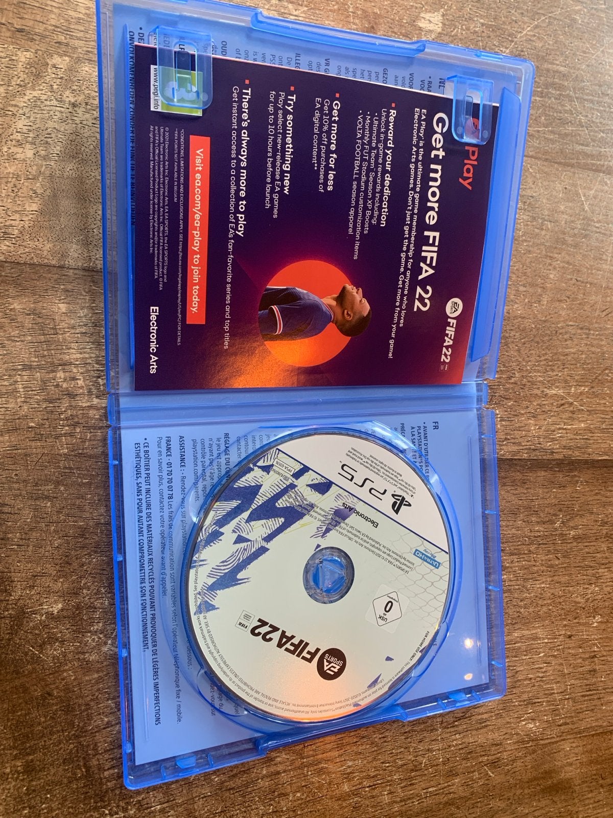 FIFA 22 voor PlayStation 5 - Zo goed als nieuw, Spelcomputers en Games, Eén computer, Ophalen of Verzenden, Zo goed als nieuw