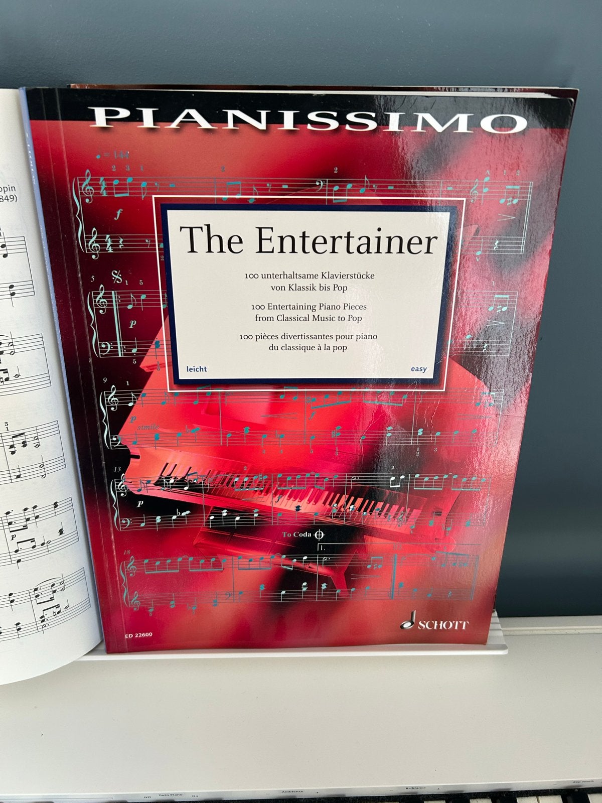 Pianoboek: The Entertainer - 100 Pianostukken, Ophalen of Verzenden, Zo goed als nieuw, Thema, Piano