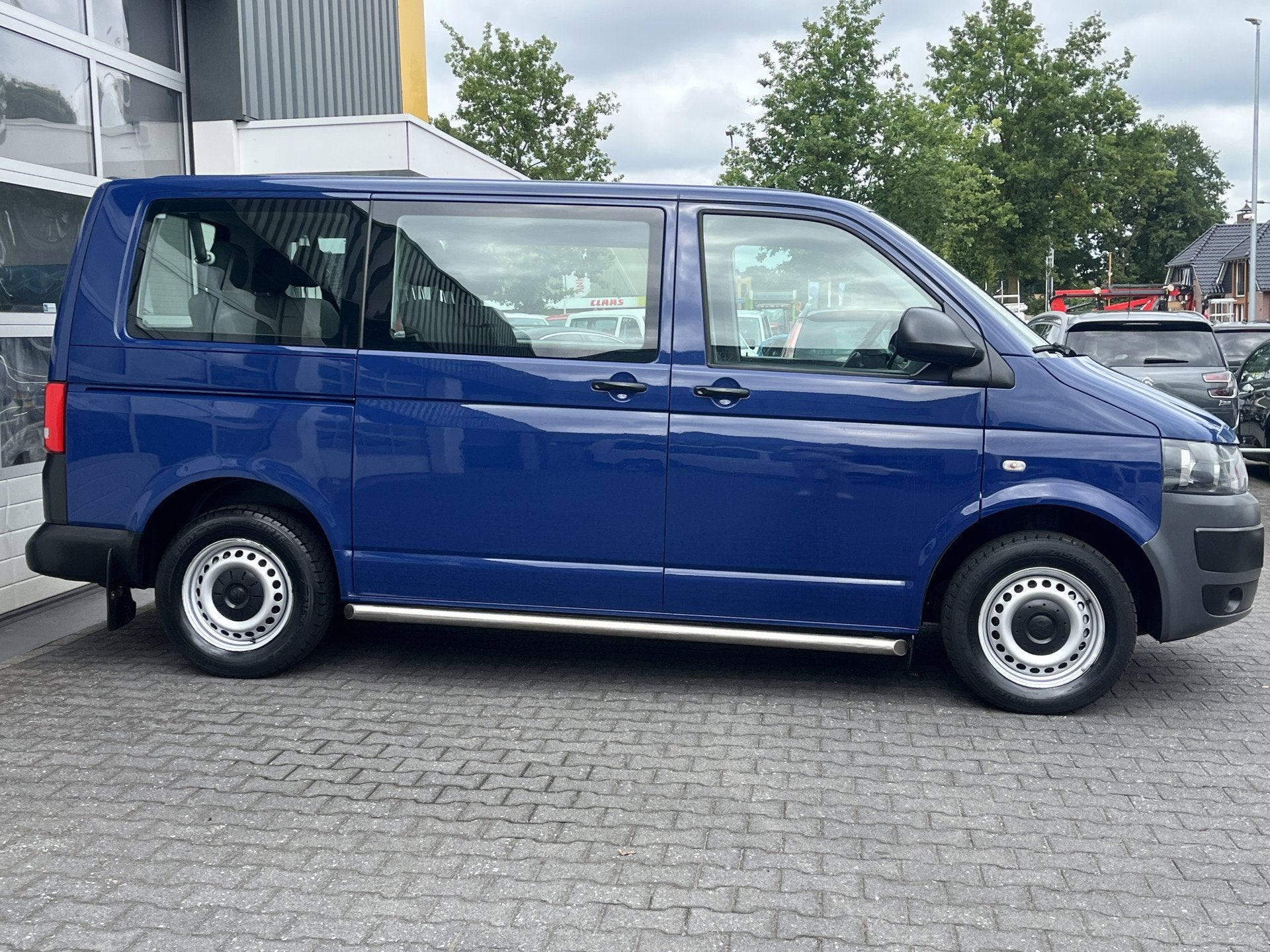Volkswagen Transporter Kombi 2.0 TDI L1H1 Caravelle Incl. BT, Voorwielaandrijving, Euro 5, Stof, Gebruikt