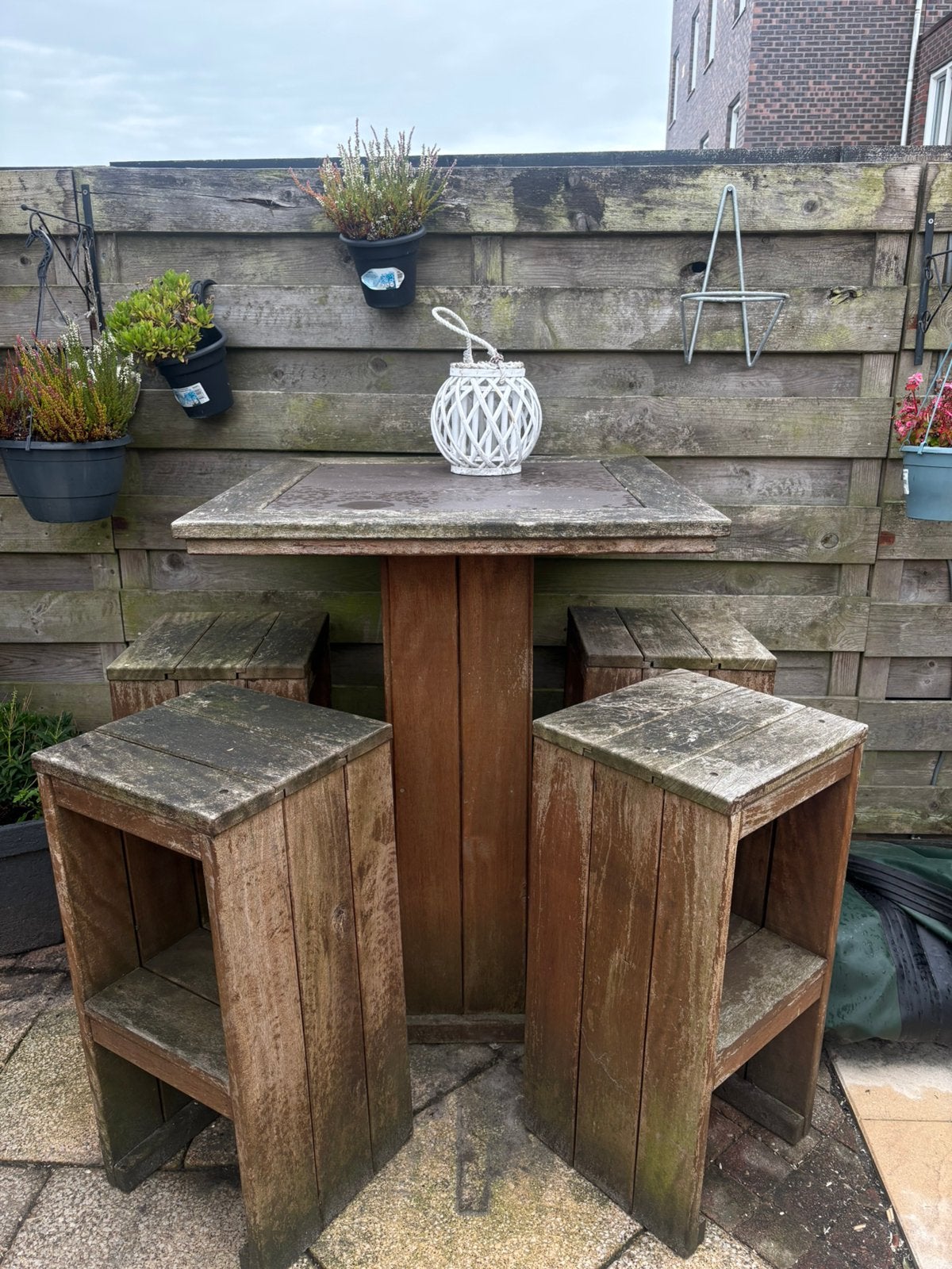 Houten sta tafel voor buiten, Ophalen, Zo goed als nieuw