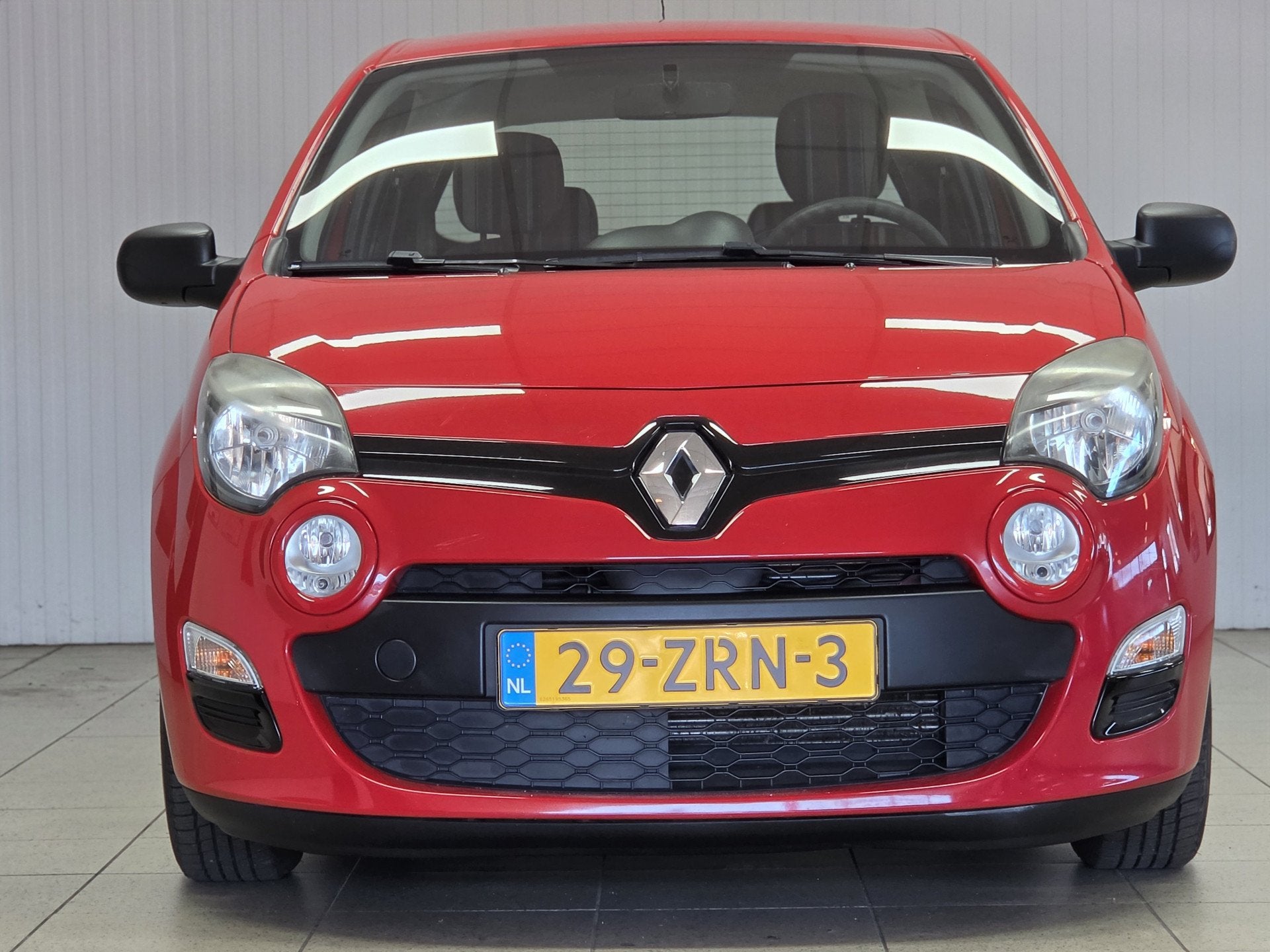 Renault Twingo 1.2 16V Authentique/ D-Riem verv: 211.000 KM!, Auto's, Voorwielaandrijving, Gebruikt, Zwart, 4 cilinders
