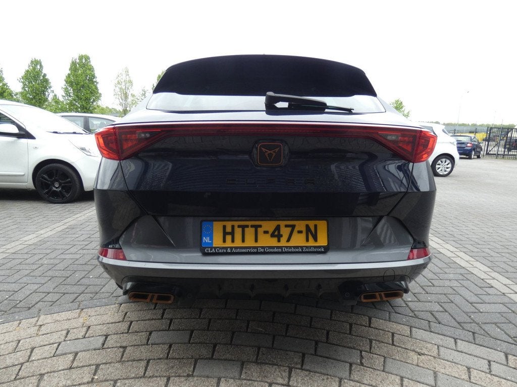 Cupra Formentor 1.4 e-Hybrid VZ Copper Edition Airco| 360cam, Auto's, Cupra, Gebruikt, 4 cilinders, Blauw, Hybride Elektrisch/Benzine
