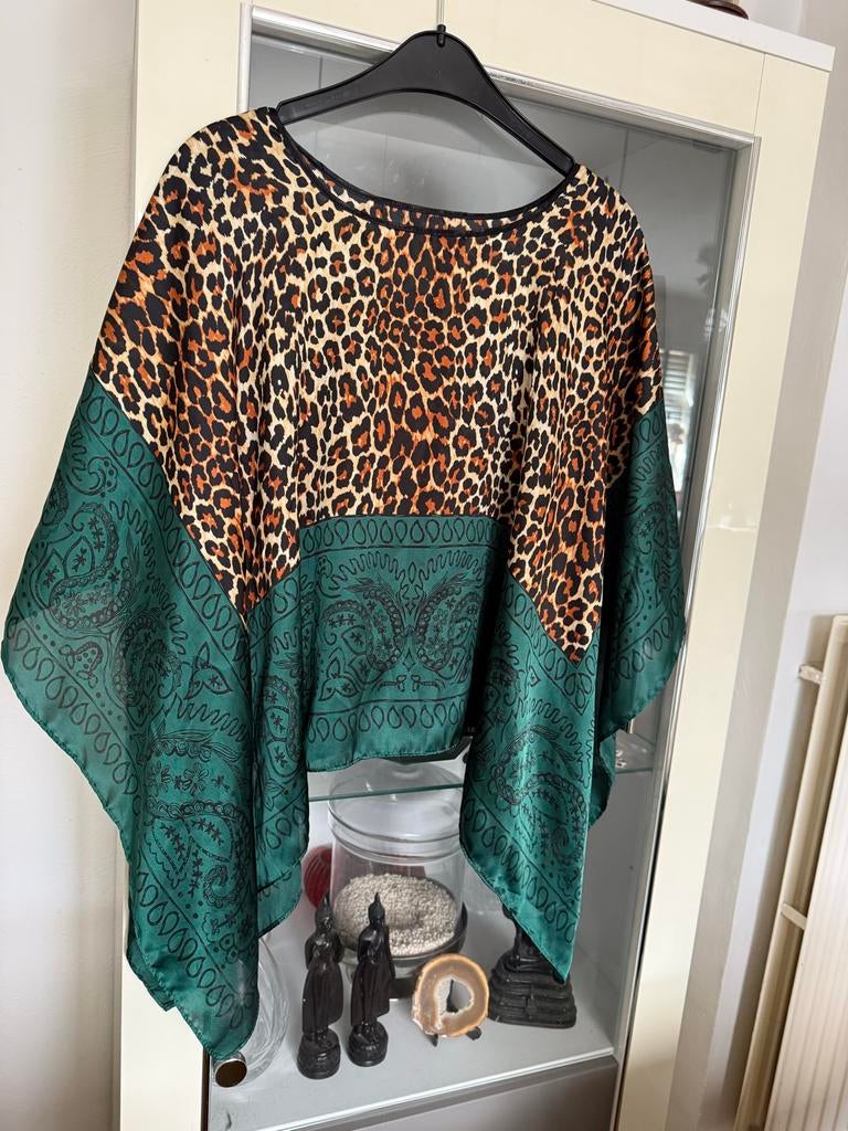 Poncho tuniek luipaardprint maat 56/58, Ophalen of Verzenden, Zo goed als nieuw, Groen, Blouse of Tuniek