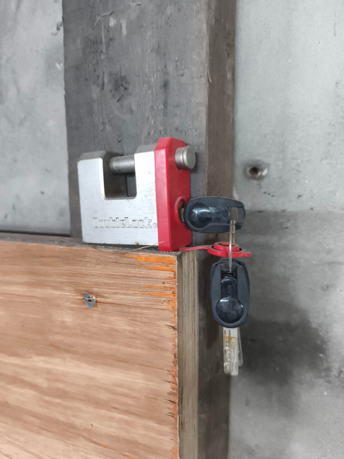 Double Lock met 4 Sleutels - Veiligheidsslot, Ophalen, Gebruikt, Overige materialen, Slot