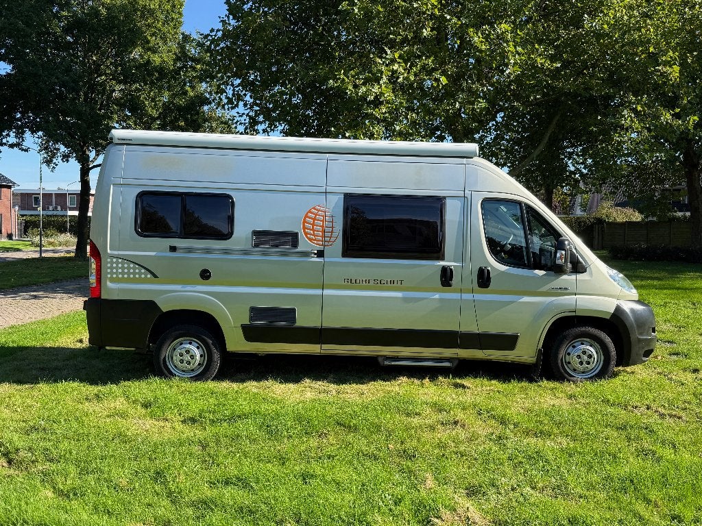 Dethleffs Globescout – zeer nette en complete buscamper –, Buscamper of Camperbus, Ringverwarming, Tot en met 2, Treinzit