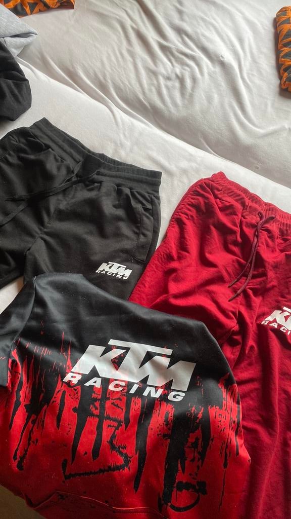Ktm broeken en hoodie maat s, Ophalen of Verzenden, Gedragen, Voetbal
