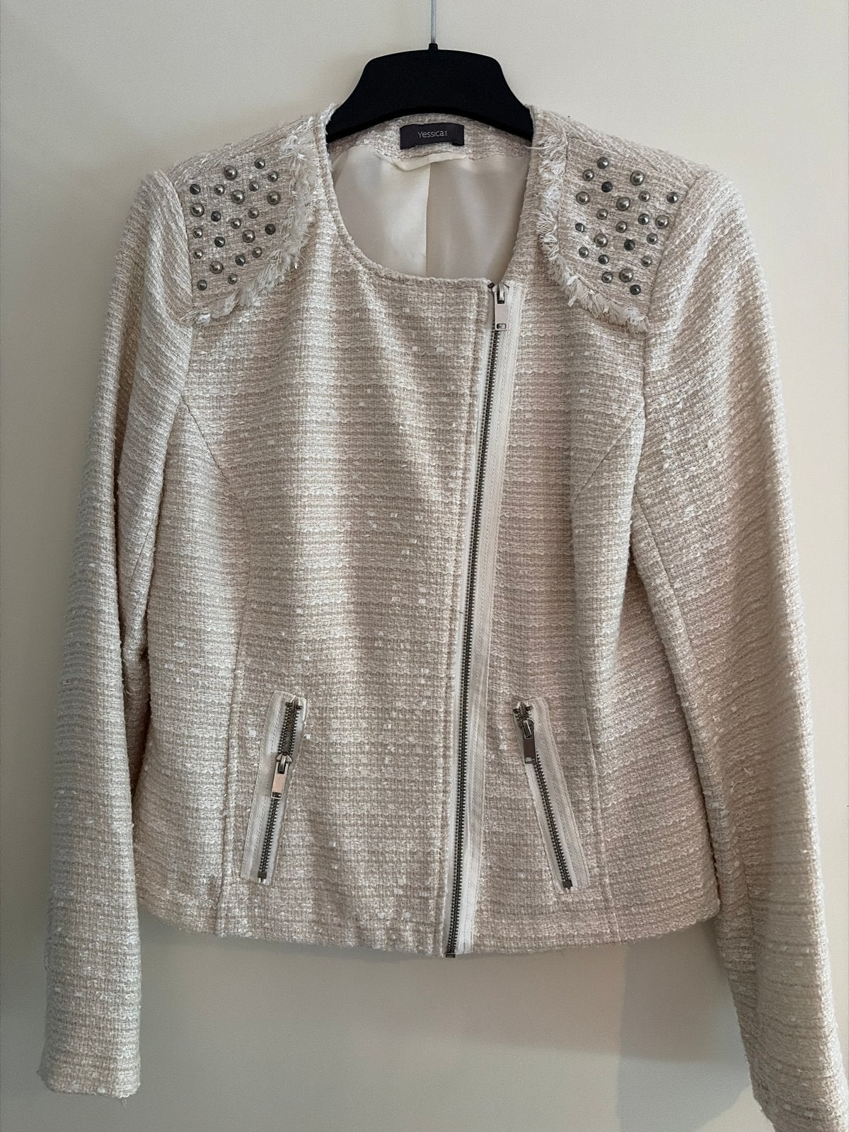 Tessuti jasje met studs - Crème/Beige, Maat 38/40 (M), Verzenden, Beige, Zo goed als nieuw