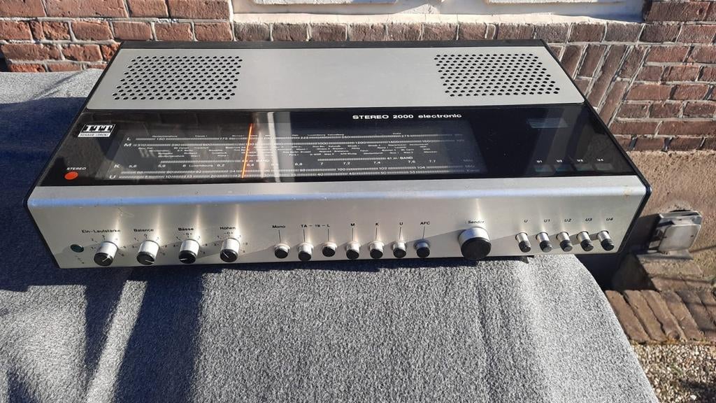 ITT Schaub Lorenz Stereo 2000 electronic tuner (onbekend), Ophalen, Niet werkend, Analoog