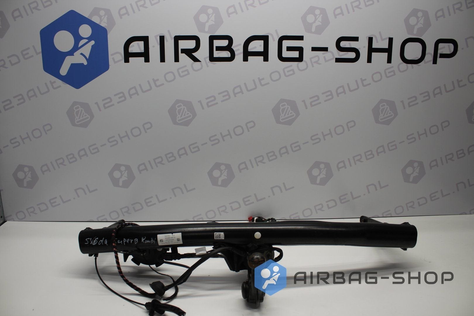 Skoda Superb Elektrisch inklapbare trekhaak 3V9803881D 3V9, -, -, -