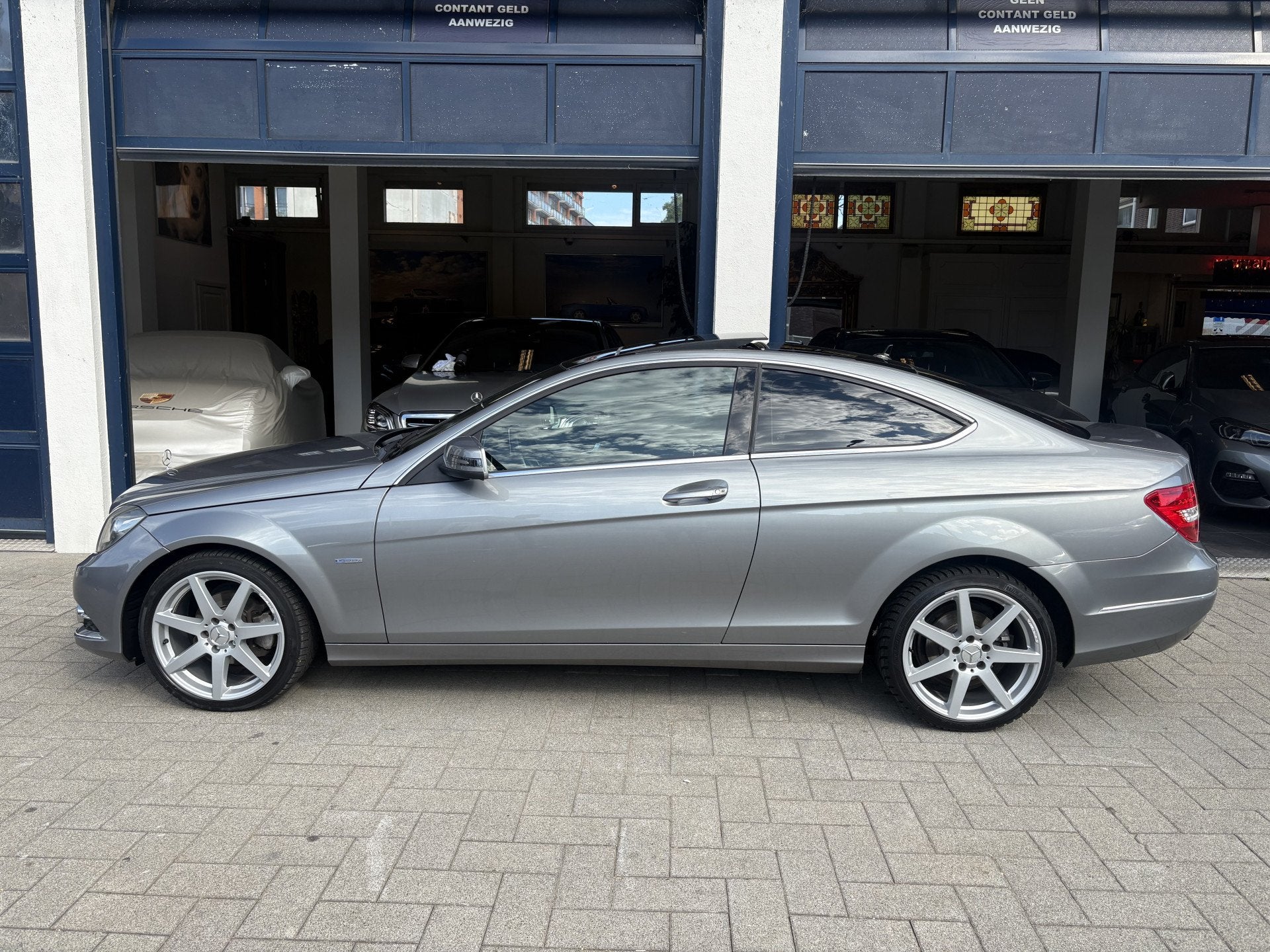 Mercedes-Benz C-Klasse Coupé 180 NL AUTO/PANORAMA/LEDER, Euro 5, 4 stoelen, 1796 cc, Origineel Nederlands